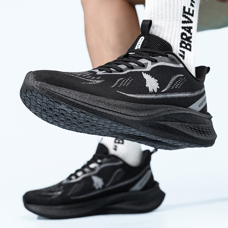 Ultra Light Men Sport Running  - огляд і ціна Shock Absorbing Gym Trainers