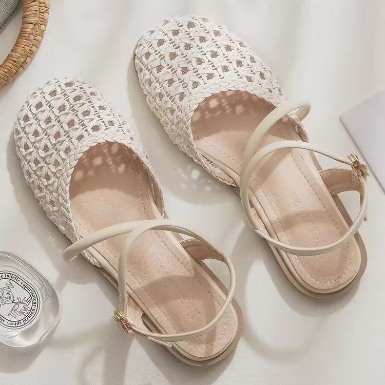 French-style Closed-toe Sandal - огляд і ціна Sandals